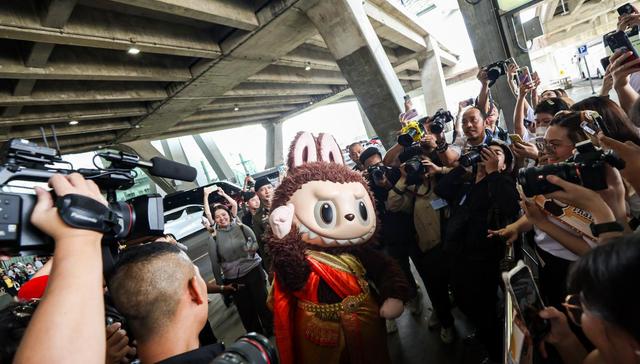 泡泡玛特如何成为顶级IP操盘手？