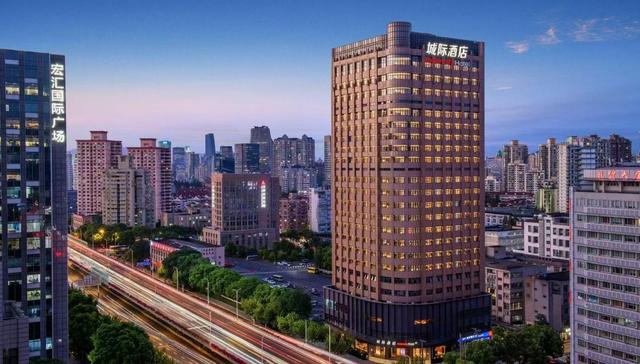 中高端酒店只能做加法？城际酒店只给精英“真需求”