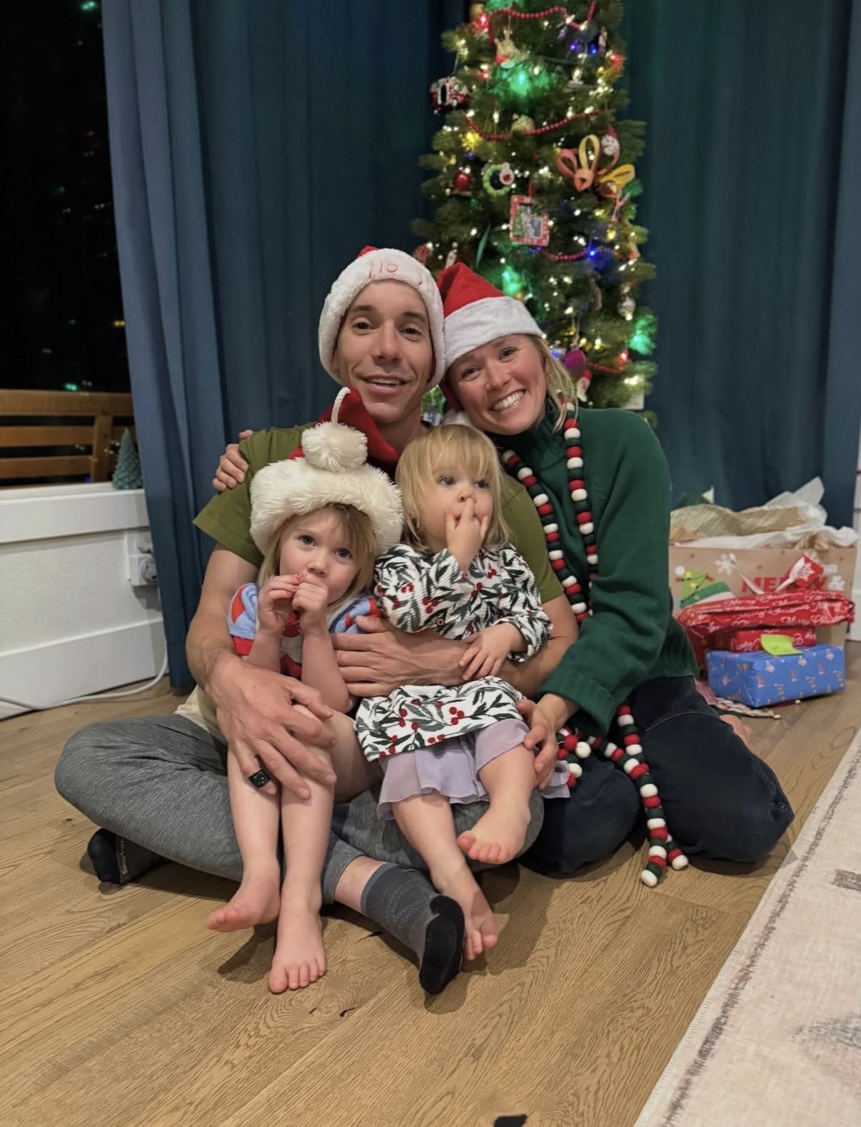 徒手攀登台北101:极限攀岩者的疯狂与理性